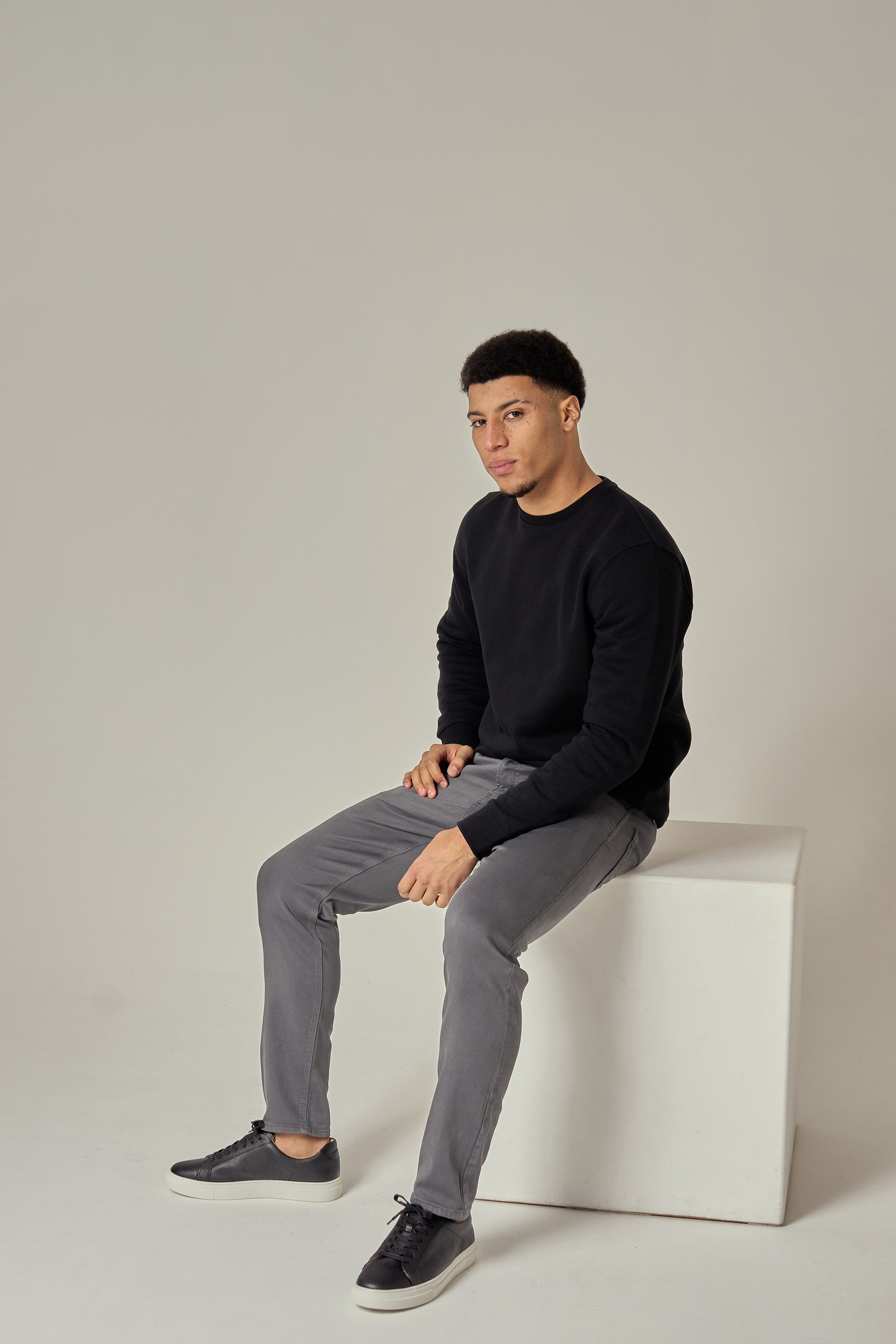 Black Heavyweight Sweatshirt